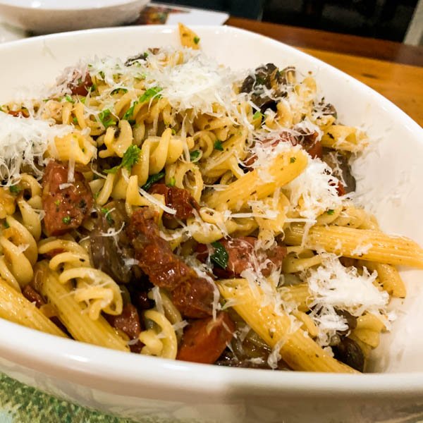 Super Tasty Chorizo, Sundried Tomato & Mushroom Pasta